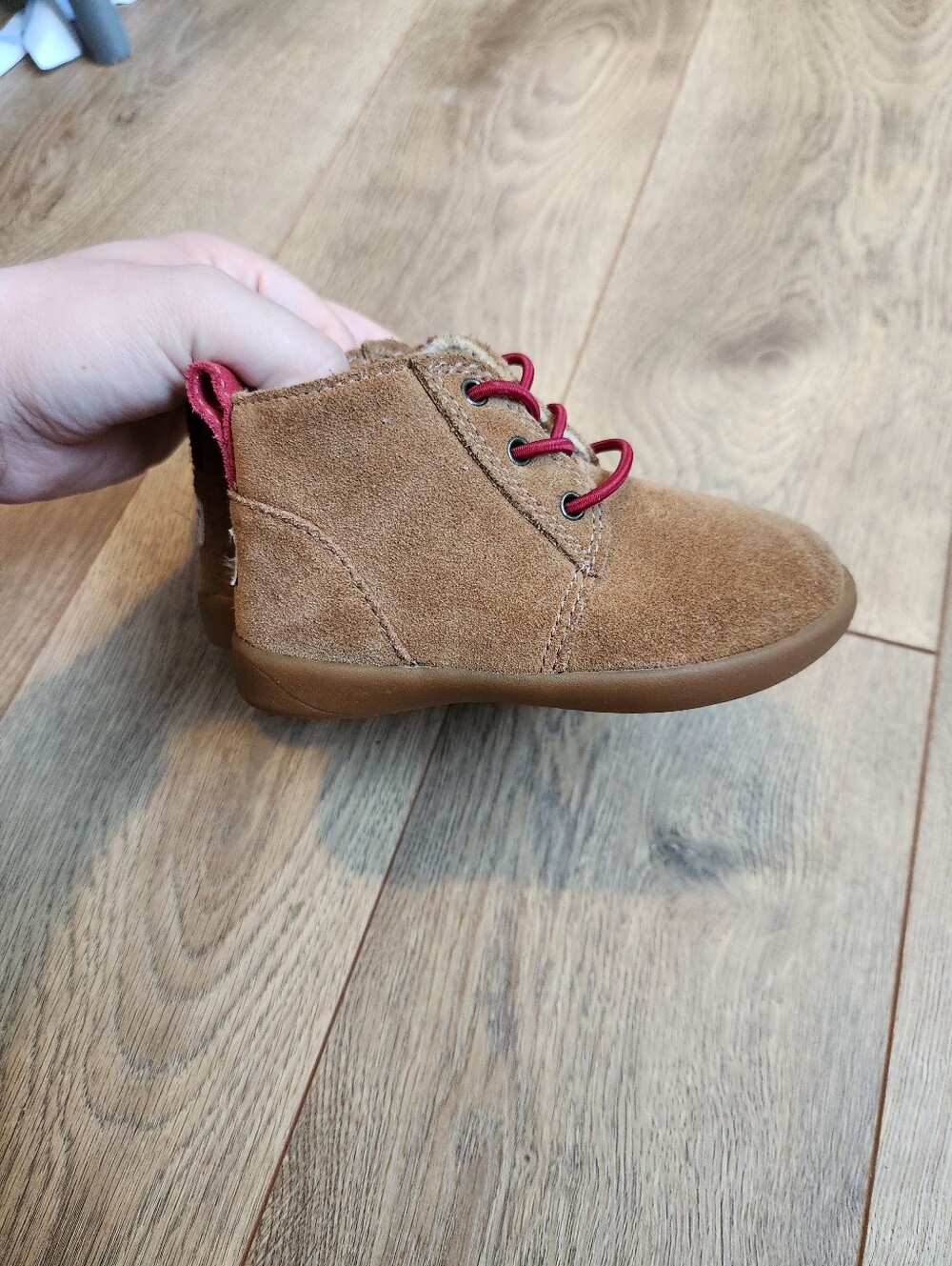 Size 7 Boys Ugg Boys